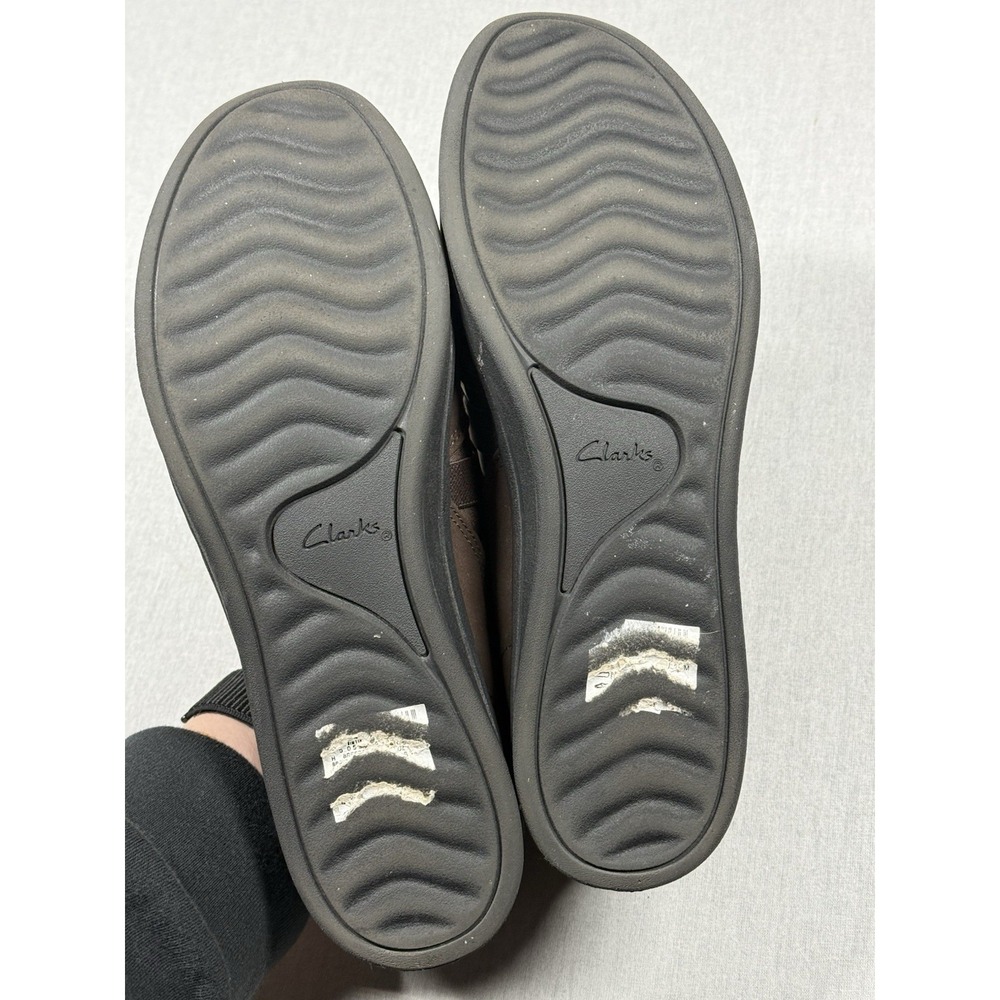 Clarks Cloudsteppers Loafers Women 11‎ Slip On Brown Faux Leather Comfort Shoes - Picture 9 of 10